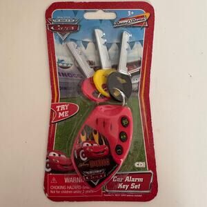 Disney Pixar The World of Cars RaceORama Lightening Car Alarm Key Set 2010 New